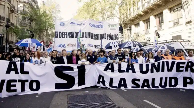 A pesar del fallo de la Corte, el Gobierno se niega a aplicar la Ley de Financiamiento Universitario