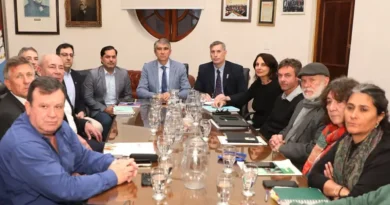 UPCN y ATE aceptaron la propuesta salarial de la Provincia